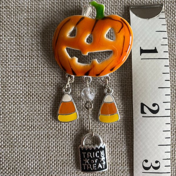 Halloween Pumpkin and Dangling Candy Corn Pin - Picture 3 of 4